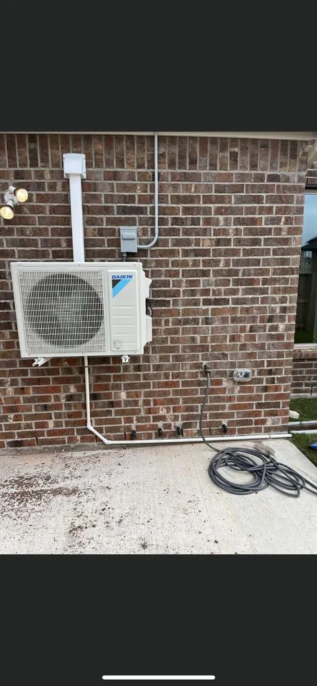 Slide of CharlyHandy