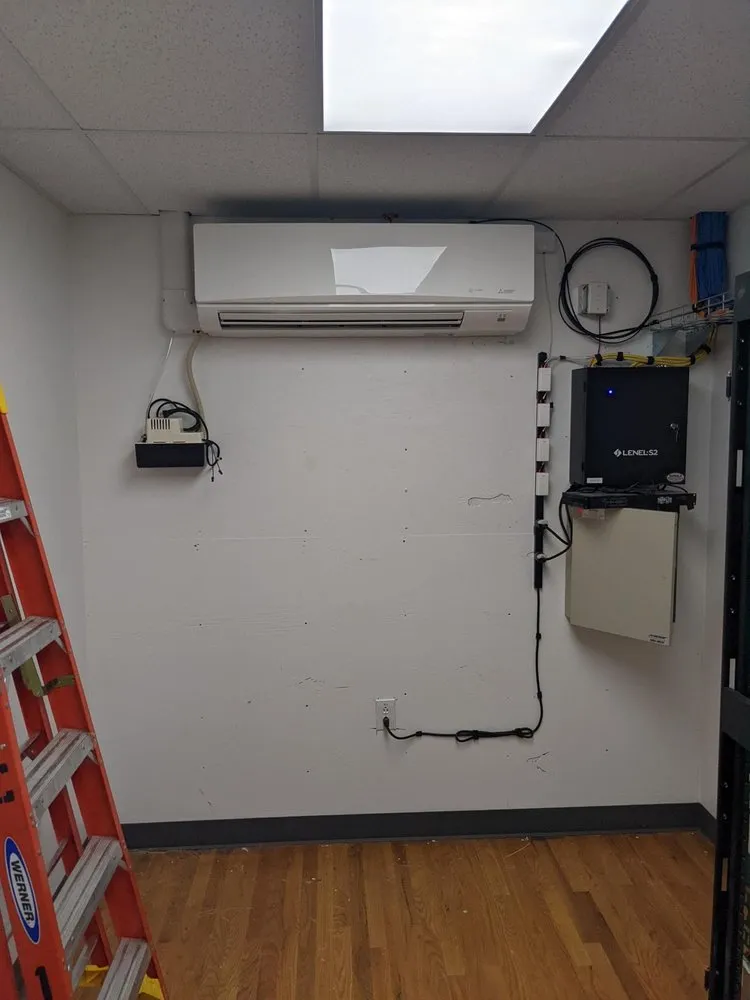 Slide of Charm City Comfort