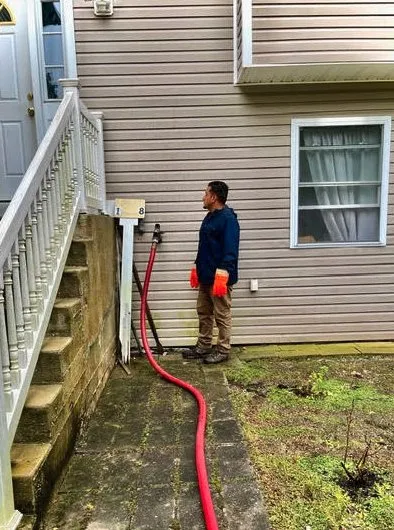 Slide of Chavez Oil Services