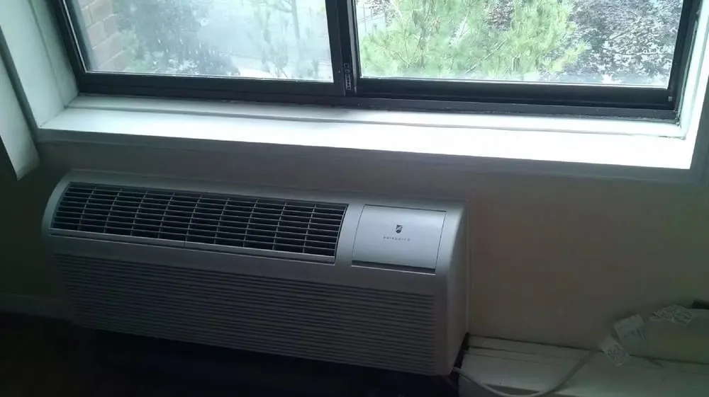 Slide of CHC Air Specialists