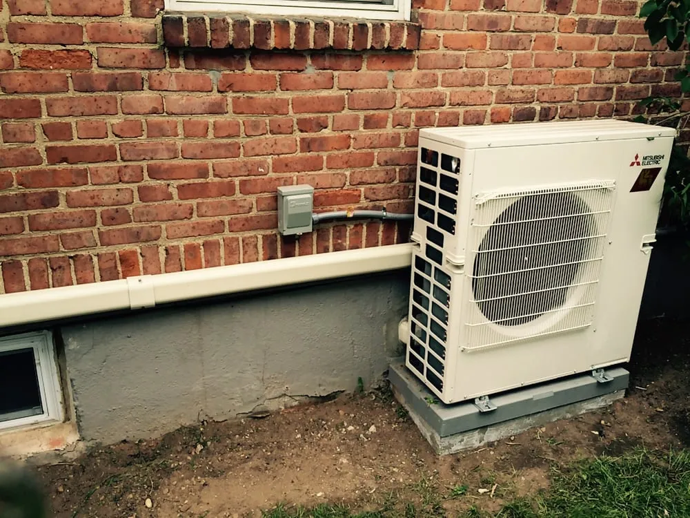 Slide of CHC Air Specialists