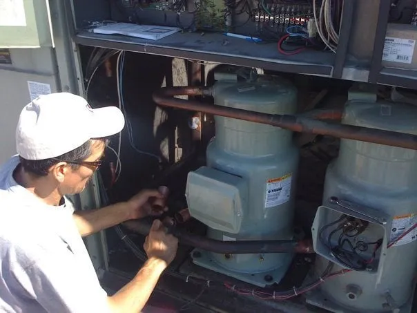 Slide of Chicago Air Control