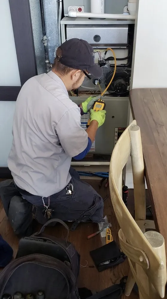 Slide of Chicago HVAC Repair Doctor