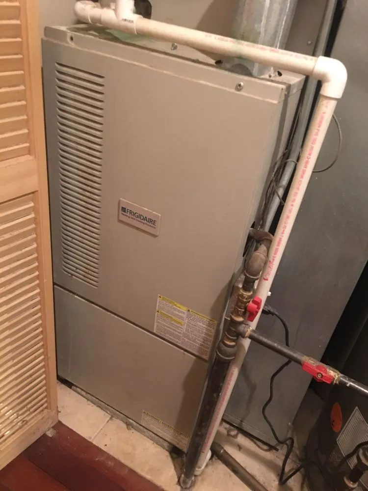 Slide of Chicago Repairmen