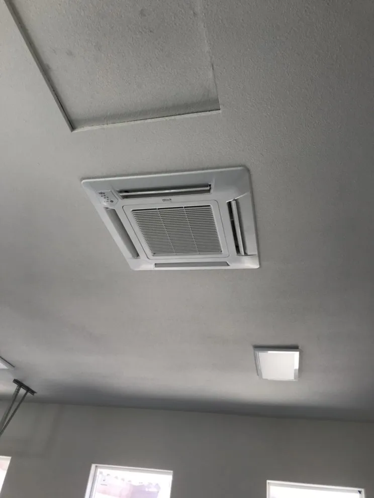 Slide of Chills Air Conditioning and Heating