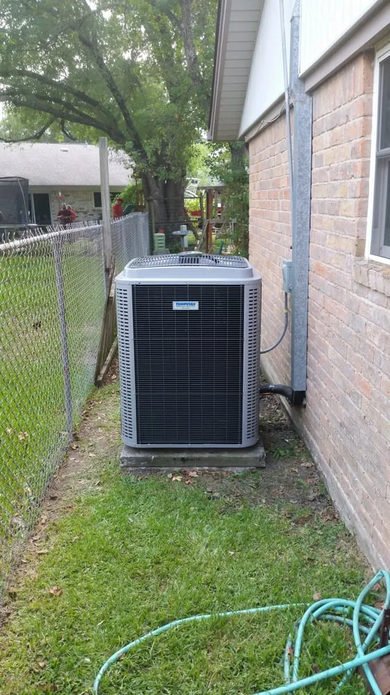 Slide of Chilly Breeze Air Conditioning and Heating