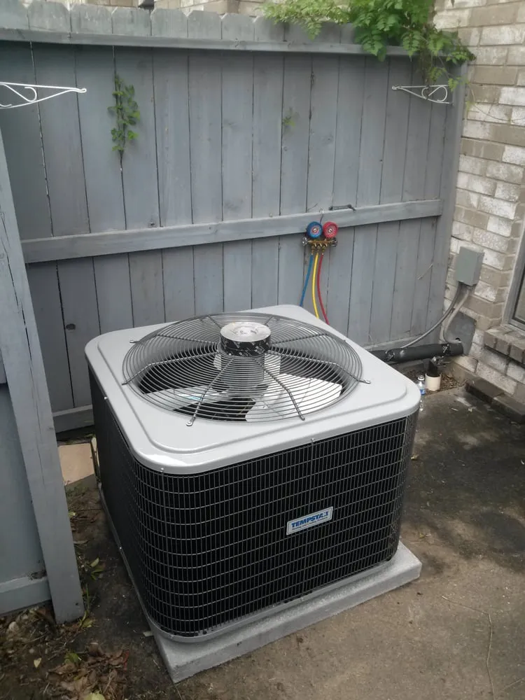 Slide of Chilly Breeze Air Conditioning and Heating