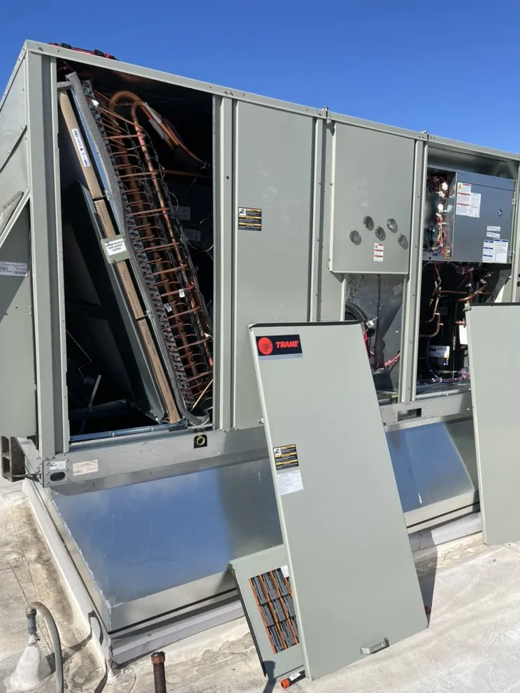 Slide of Chilly P’s