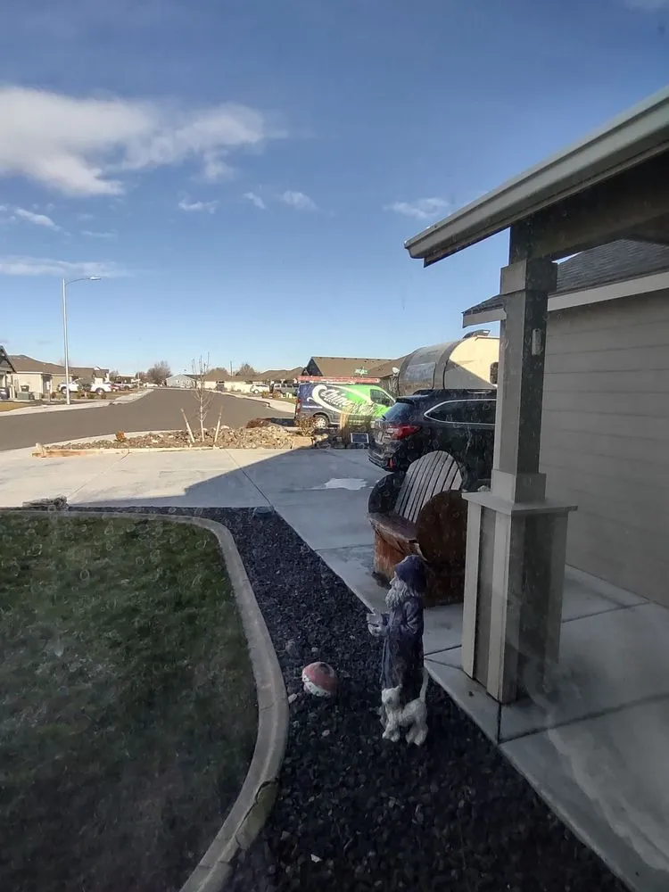 Slide of Chinook Heating & Air