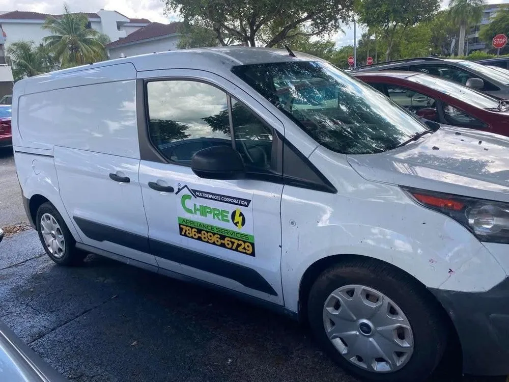 Slide of Chipre Multiservices