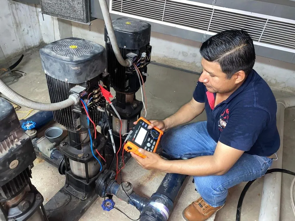 Slide of Chipre Multiservices