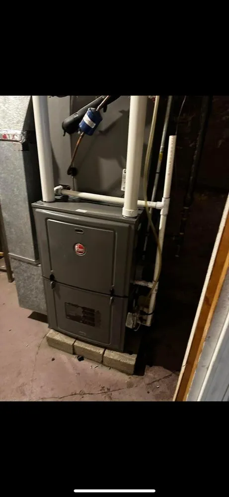 Slide of Chiwest Heating & Cooling