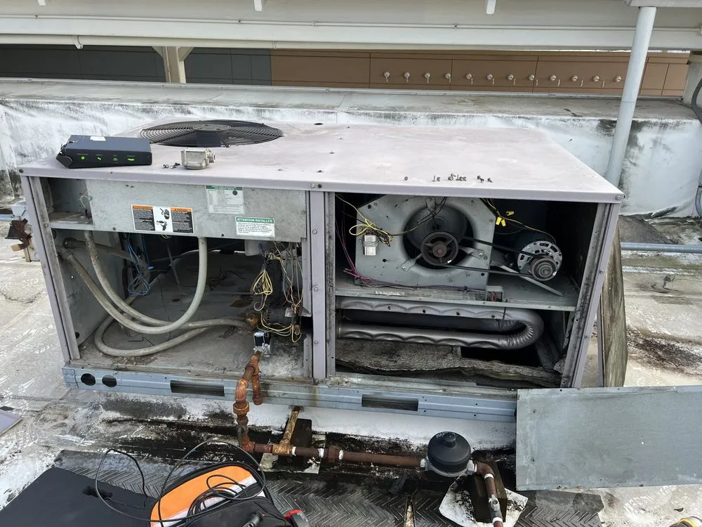 Slide of CHP Heating And Cooling Service