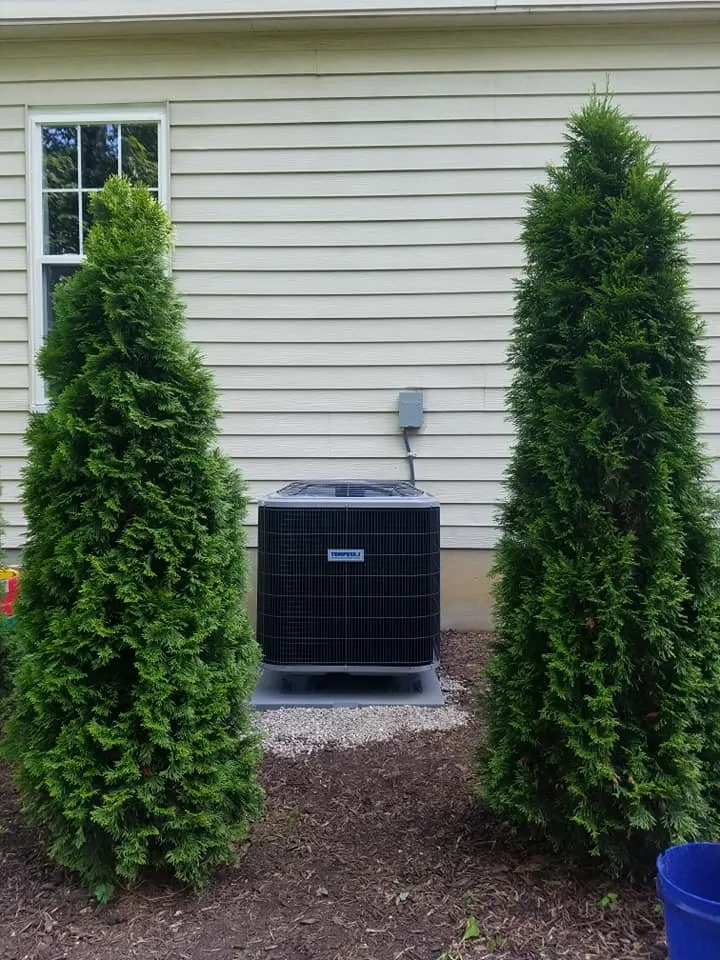 Slide of Chris Cox Mechanical