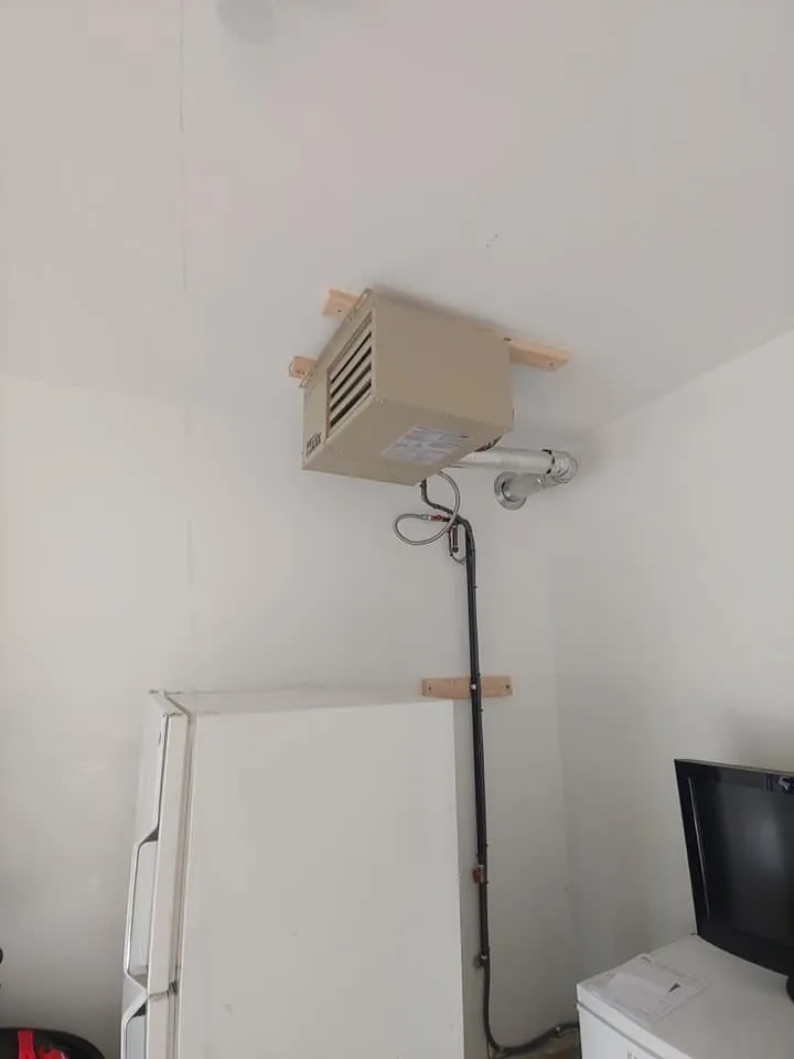 Slide of Chris Cox Mechanical