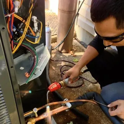 Churchill AC & Heating Logo