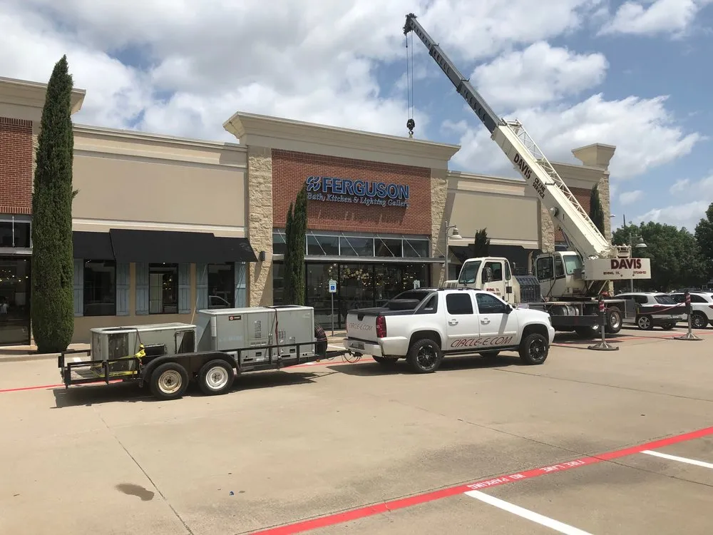 Slide of Circle E Facility & Home Services