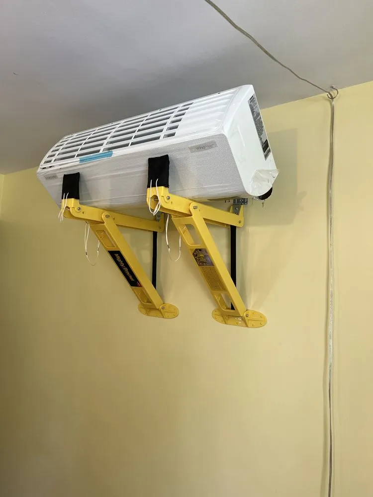 Slide of CirculAIR Mini Splits