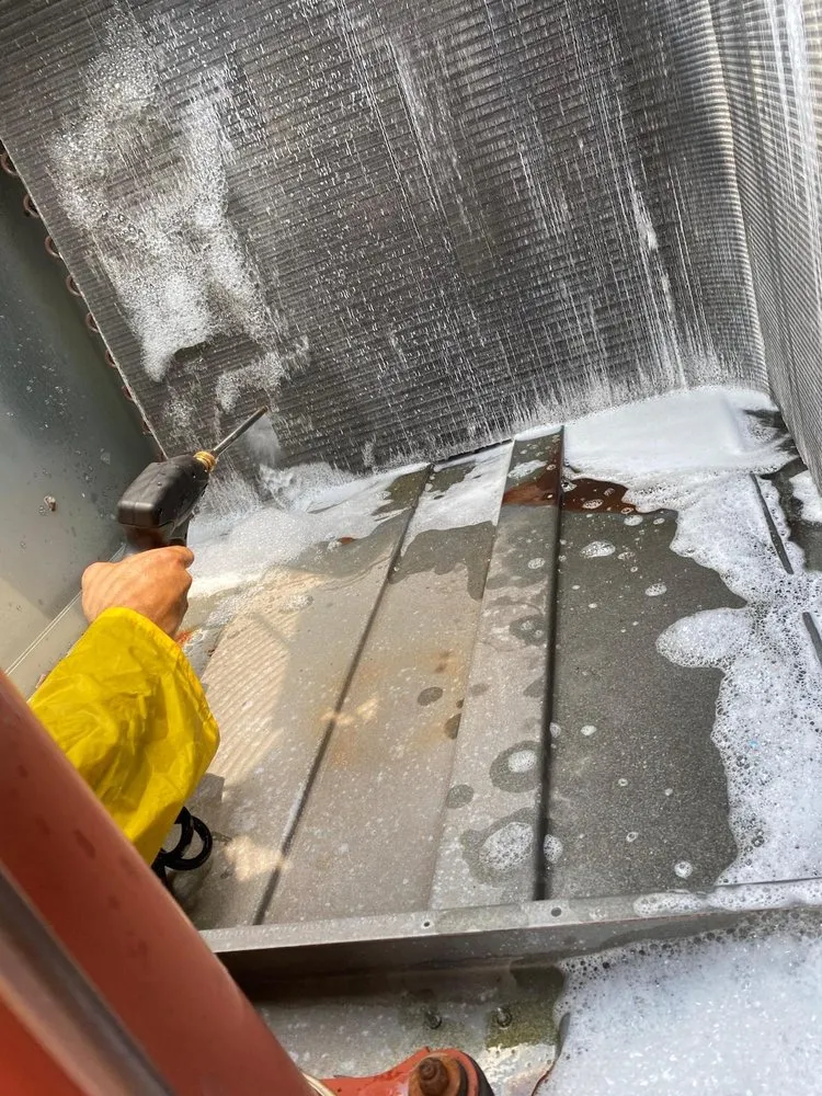 Slide of City Cool Services