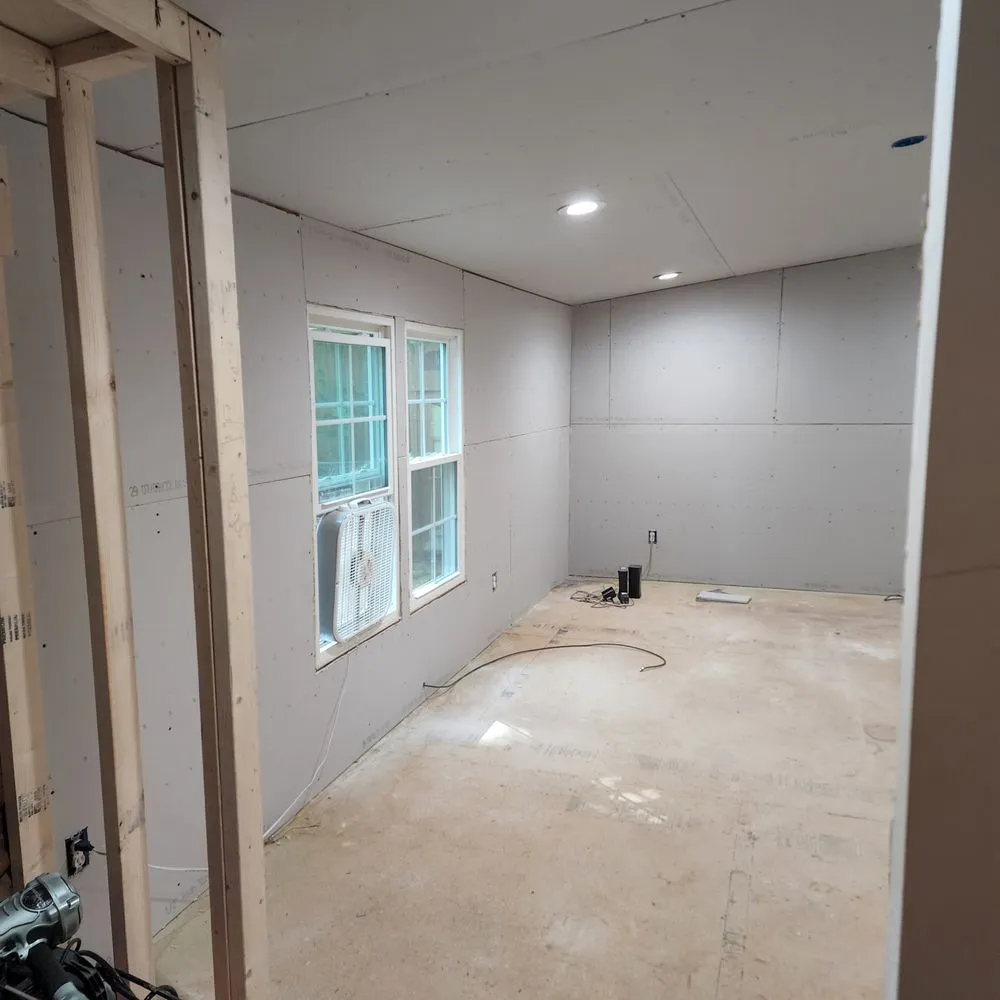 Slide of Claras Handymans services