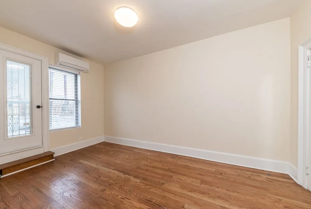 Slide of Classic Painter Plus