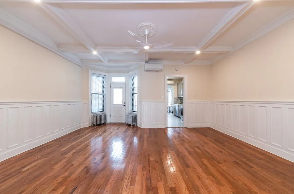 Slide of Classic Painter Plus