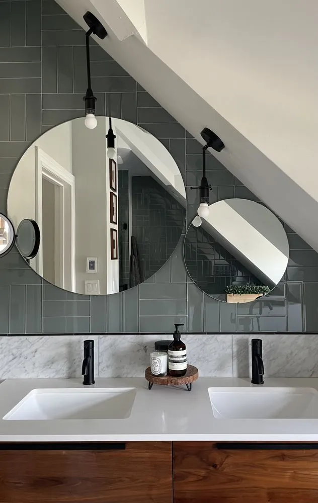 Slide of Classic Painter Plus