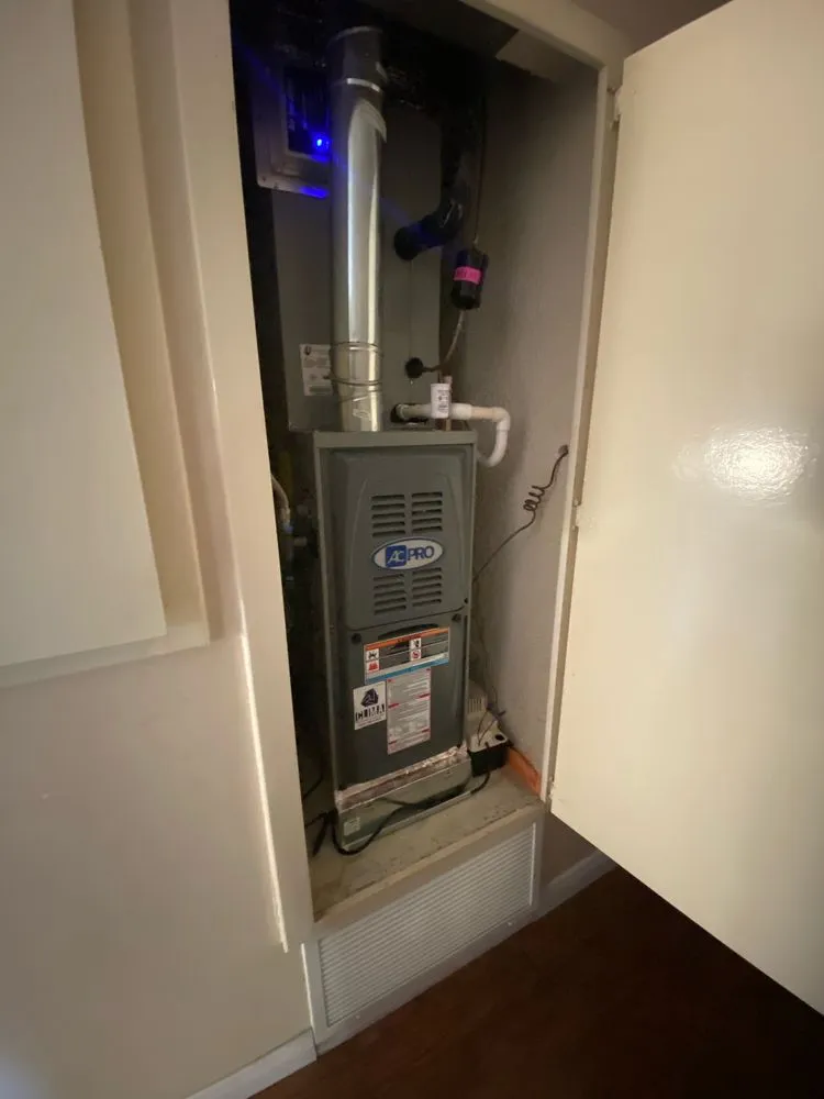 Slide of Clima Heating and Cooling