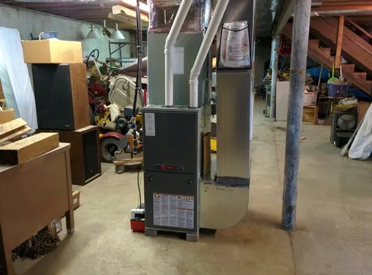 Cloverleaf Mechanical Logo