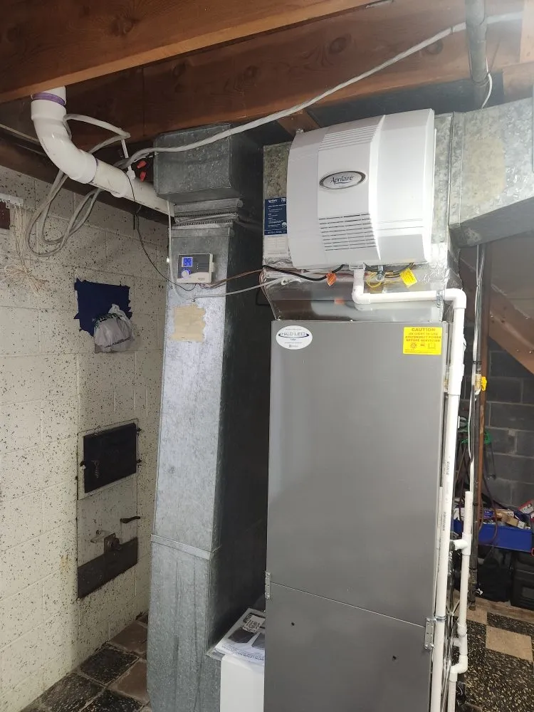 Slide of CM Mechanical Services