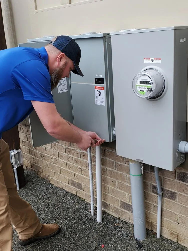 Slide of CMC Service Experts