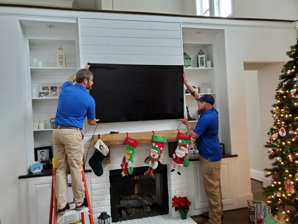 Slide of CMC Service Experts