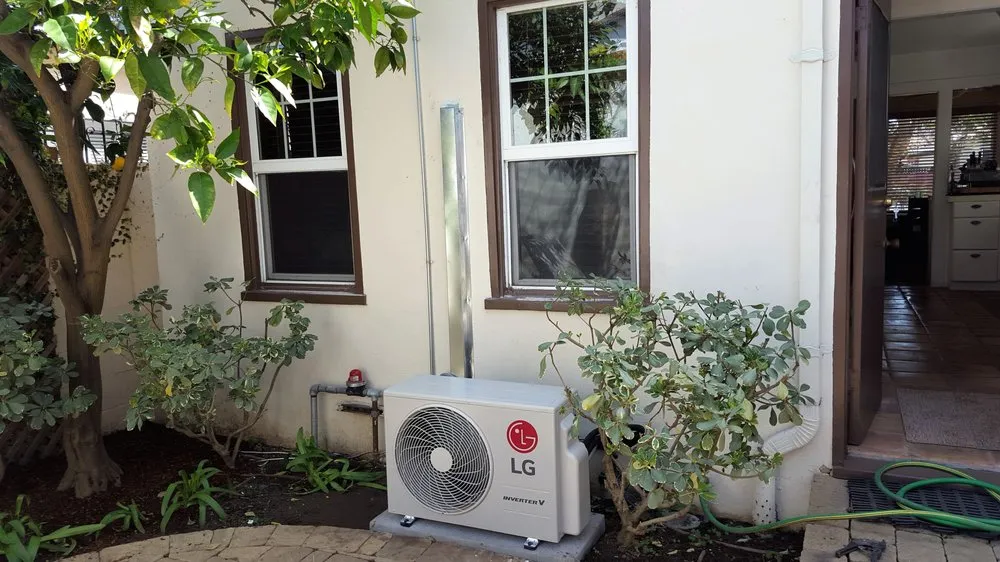 Slide of CMi Heating & Air Conditioning