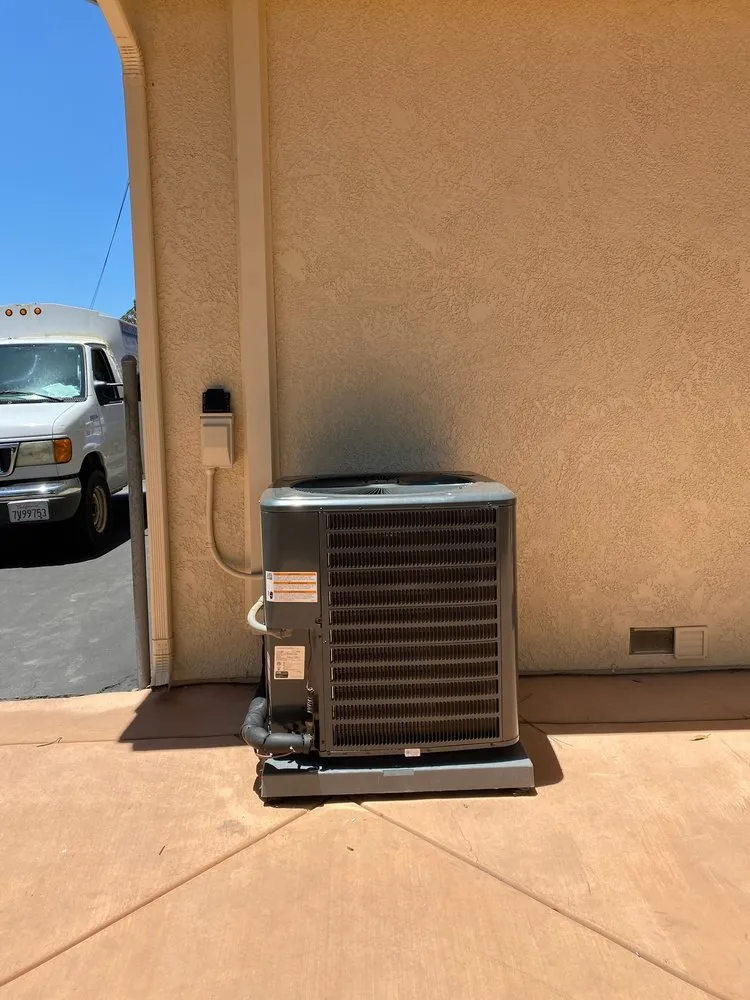 Slide of Coastal Breeze Heating & Air Condtioning