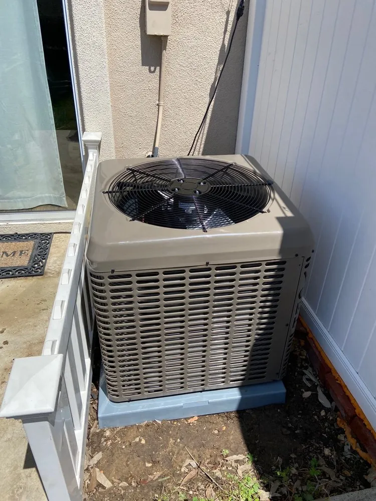 Slide of Coastline Comfort Systems