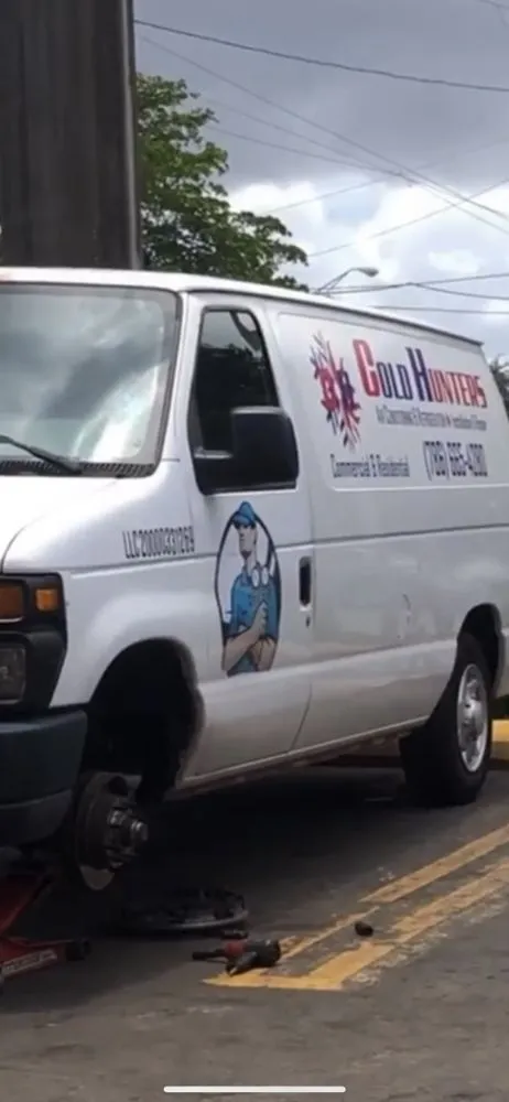 Slide of Cold Hunters