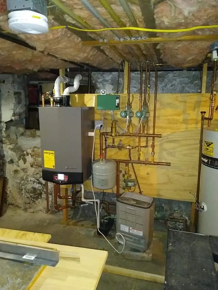 Slide of Colonial Comfort