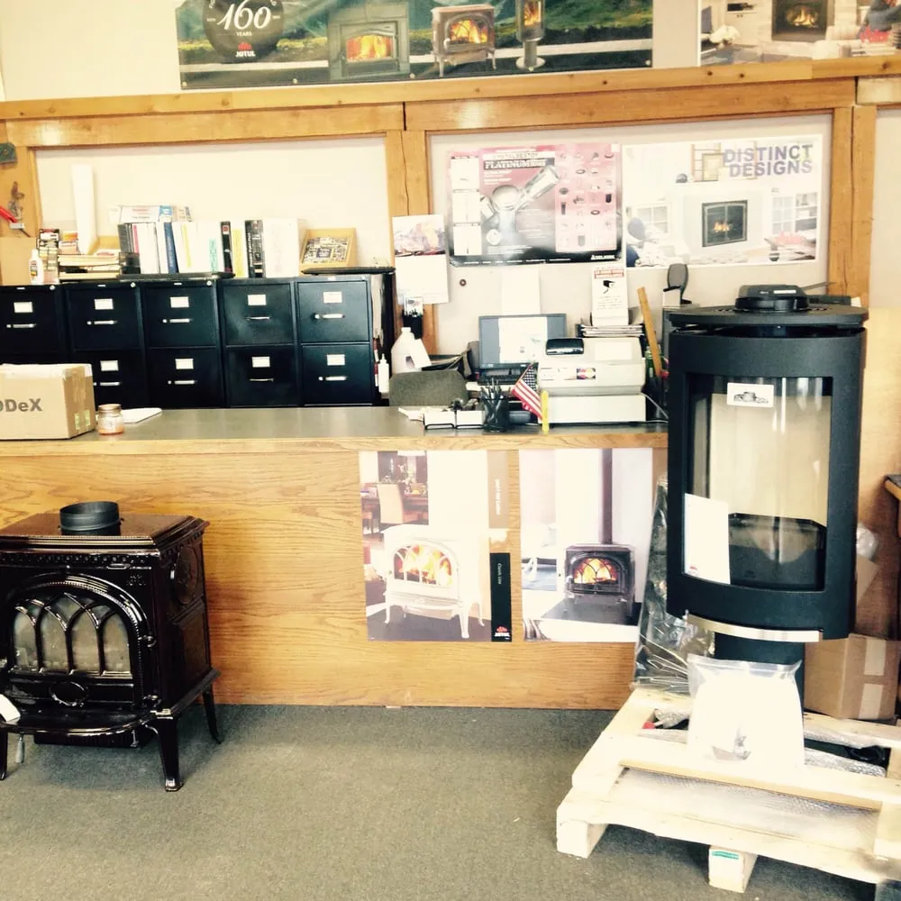 Slide of Columbia Housewarmers