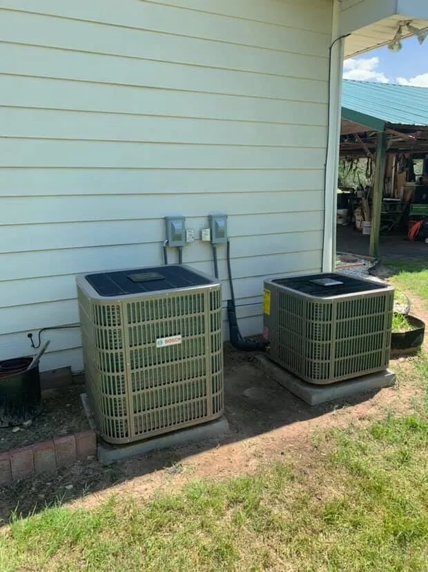 Slide of Com24 Heating And Air Conditioning