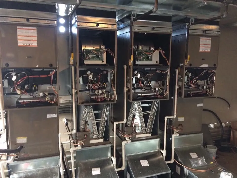 Slide of Com24 Heating And Air Conditioning