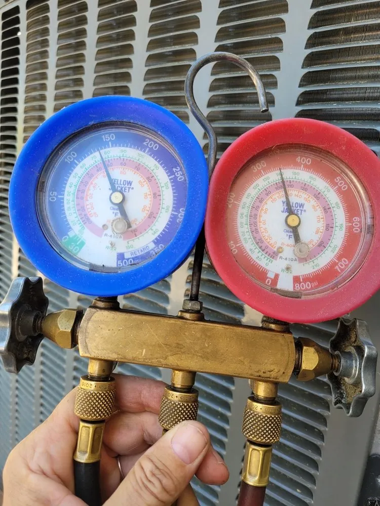 Slide of Comfort 911 Heating and Air Conditioning