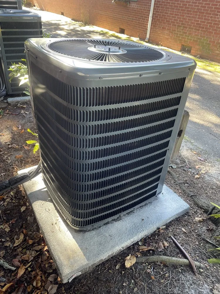 Slide of Comfort 911 Heating and Air Conditioning