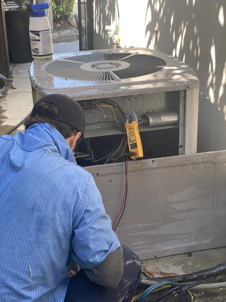 Slide of Comfort Breeze Air Conditioning & Heating