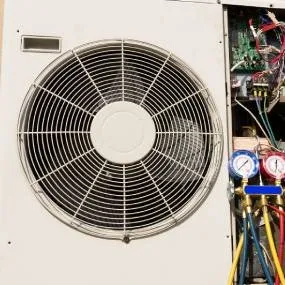 Slide of Comfort Breeze HVAC Refrigeration