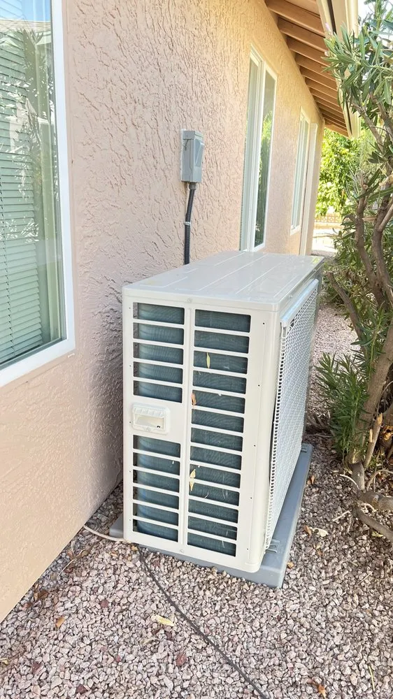 Slide of Comfort Crew Heating & Cooling