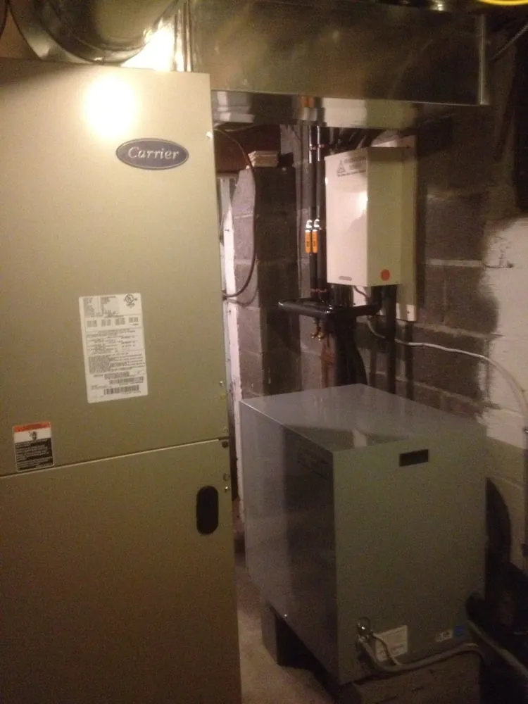 Slide of Comfort Experts