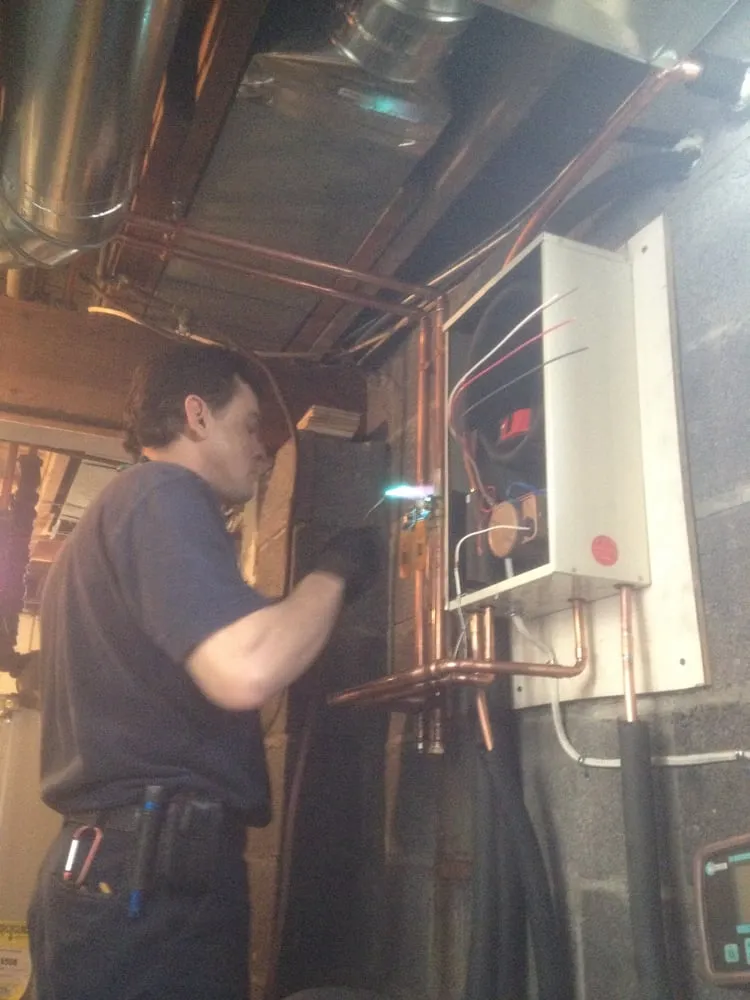 Slide of Comfort Experts