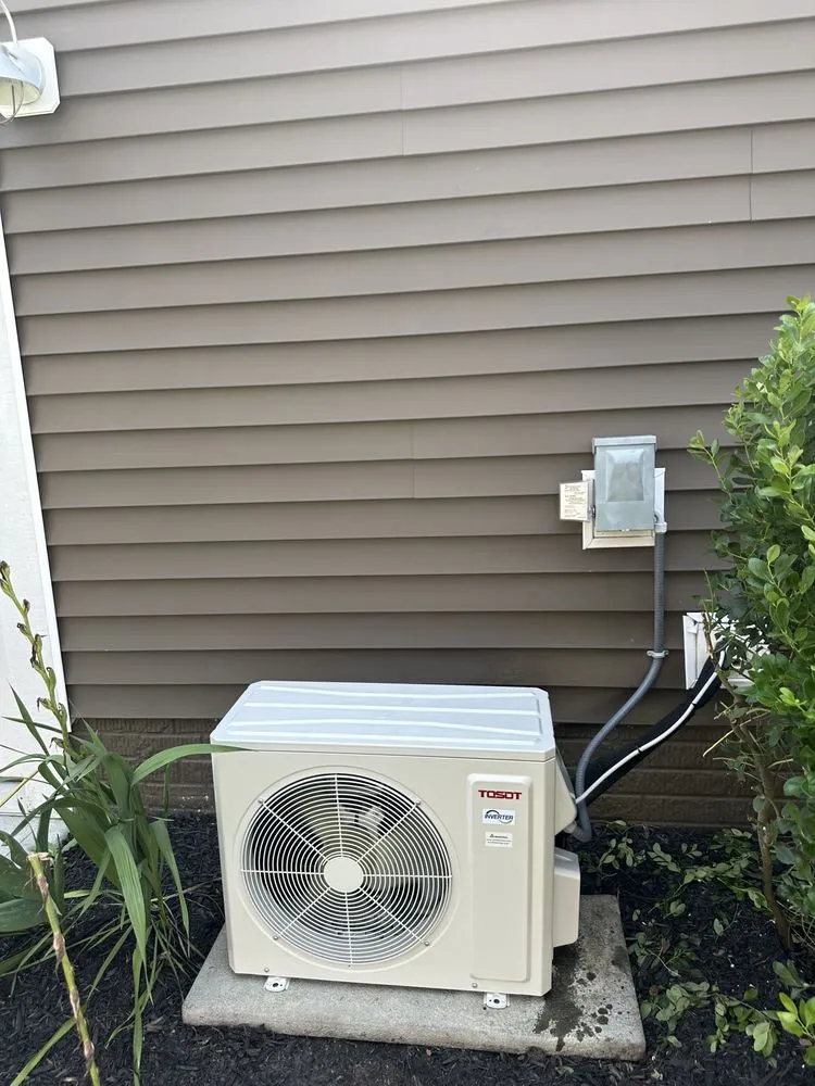 Slide of Comfort Experts Heating & Air