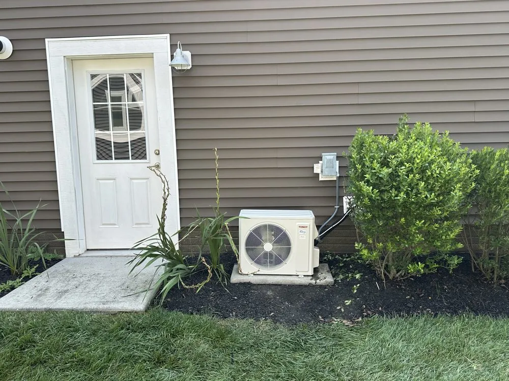 Slide of Comfort Experts Heating & Air