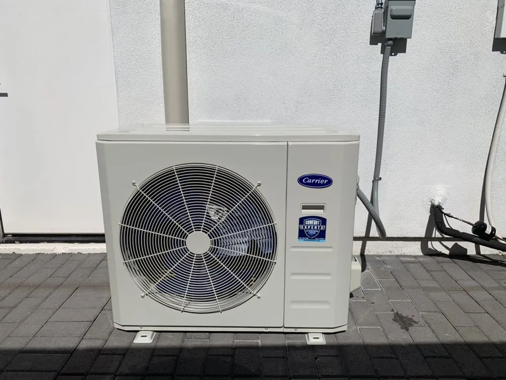 Slide of Comfort Experts